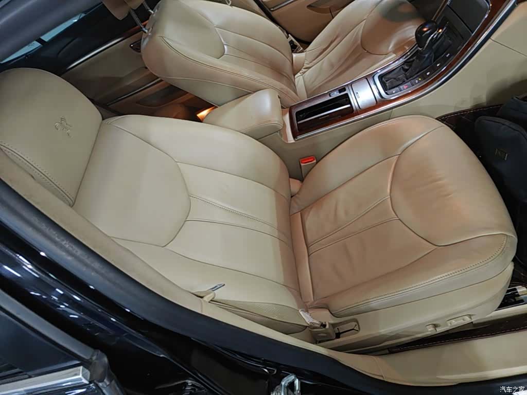 Roewe 950, 2015 25