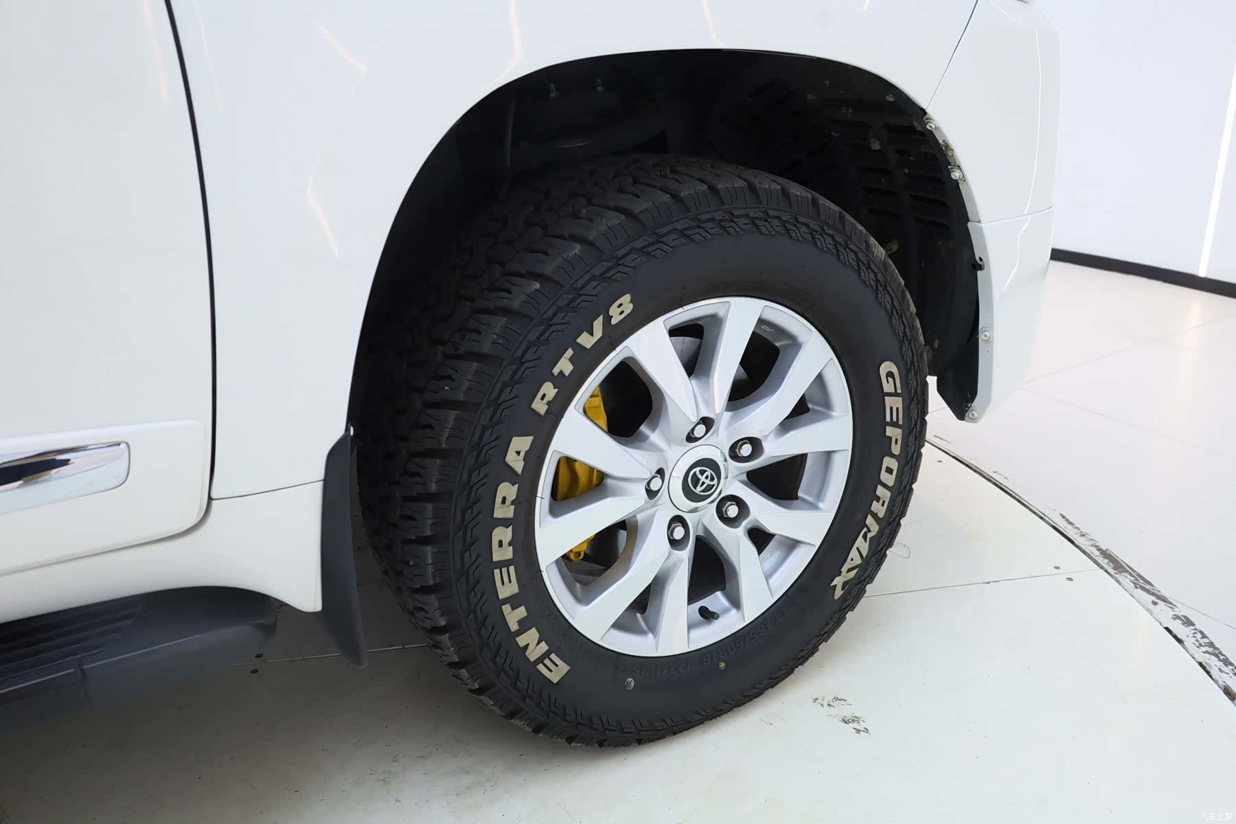 Toyota Land Cruiser, 2013 20