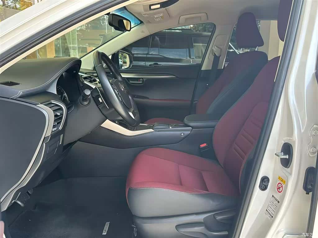 Lexus NX, 2019 6