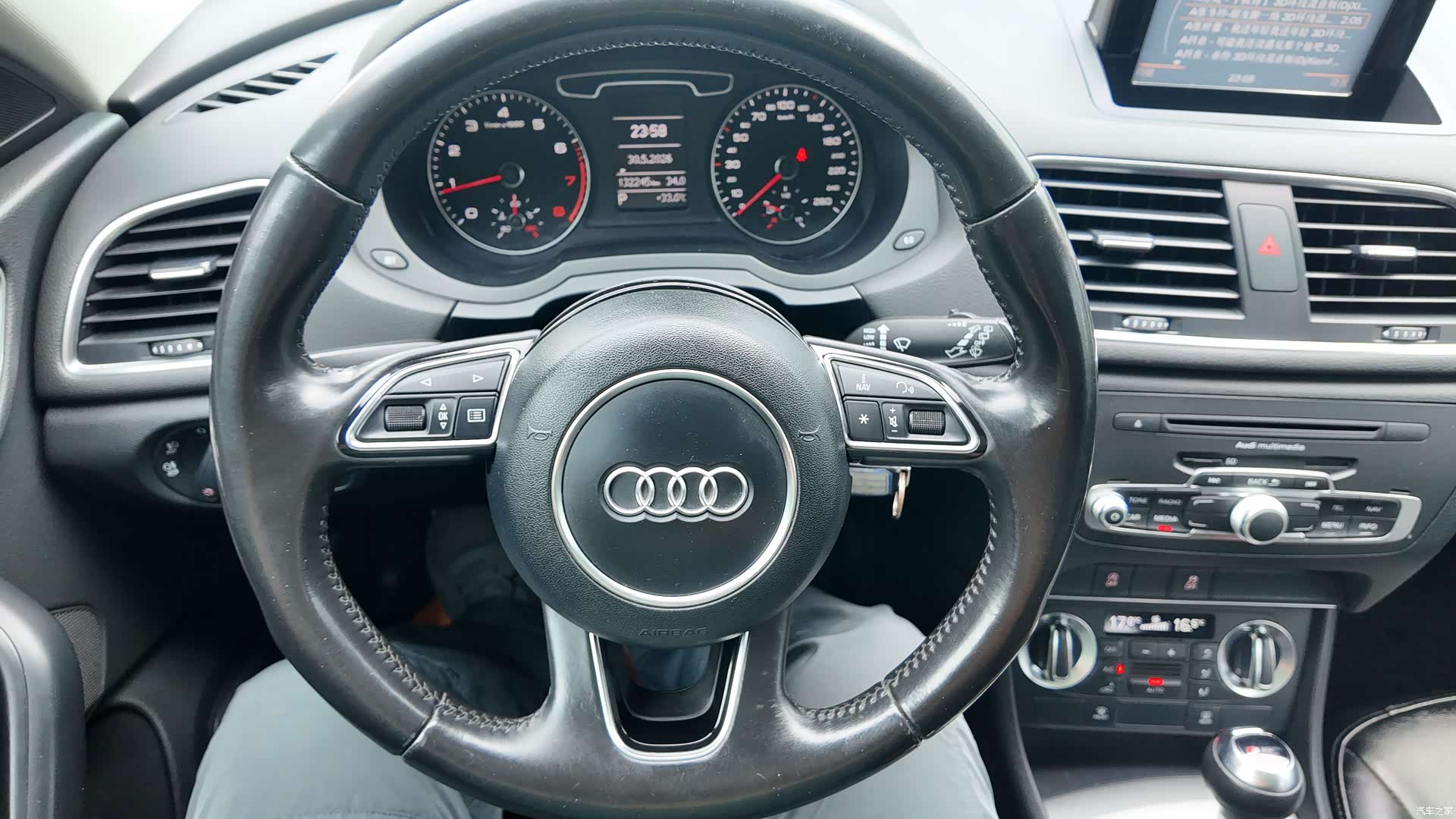 Audi Q3, 2014 43