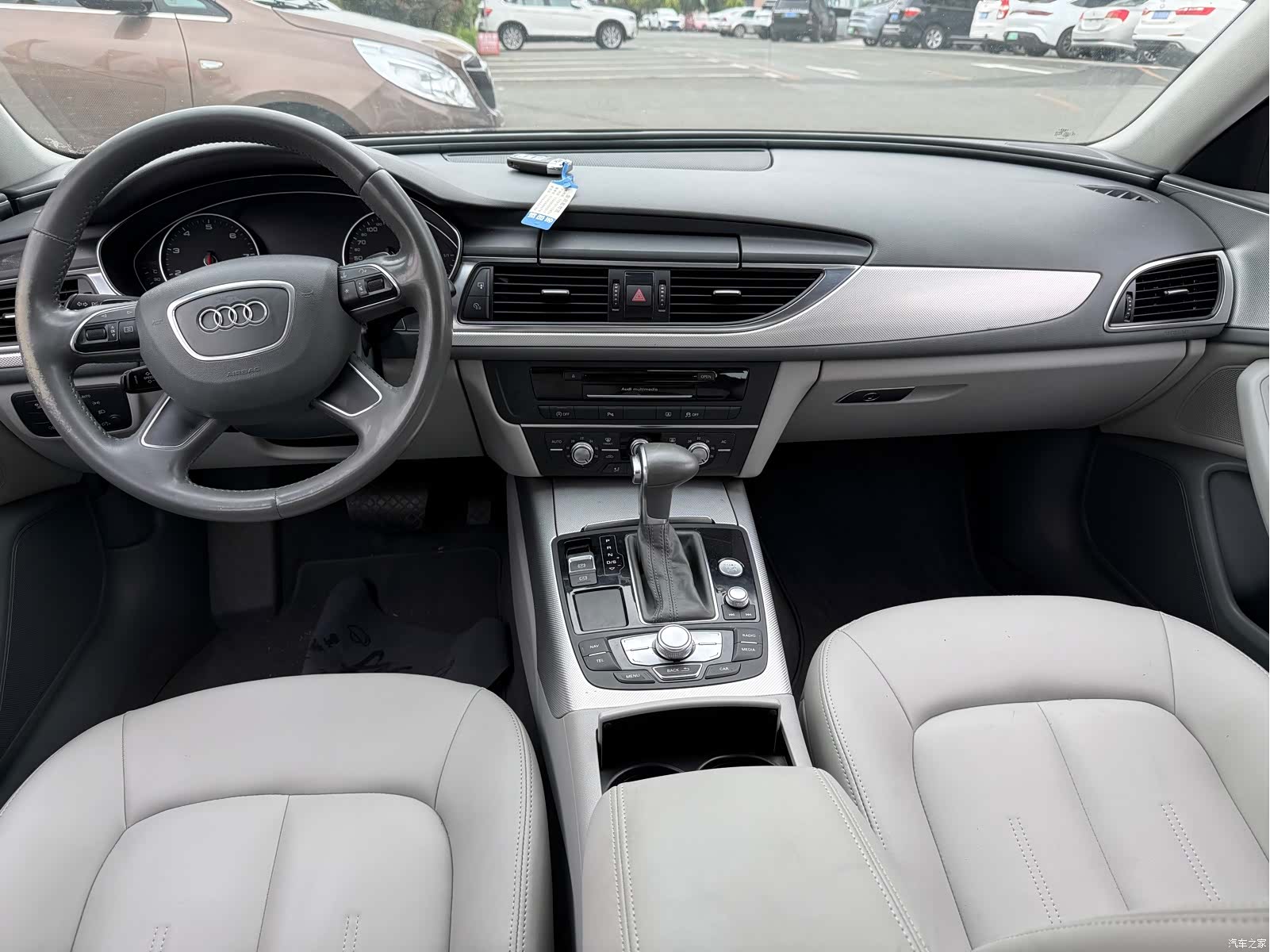 Audi A6L, 2013 8