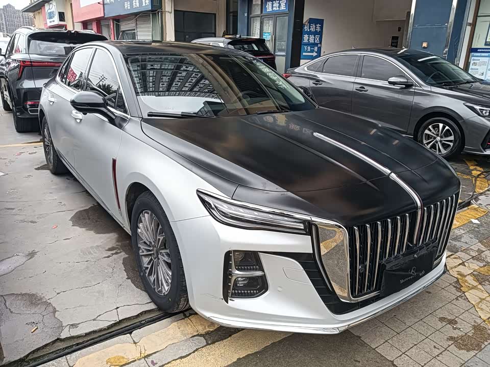 Hongqi H5