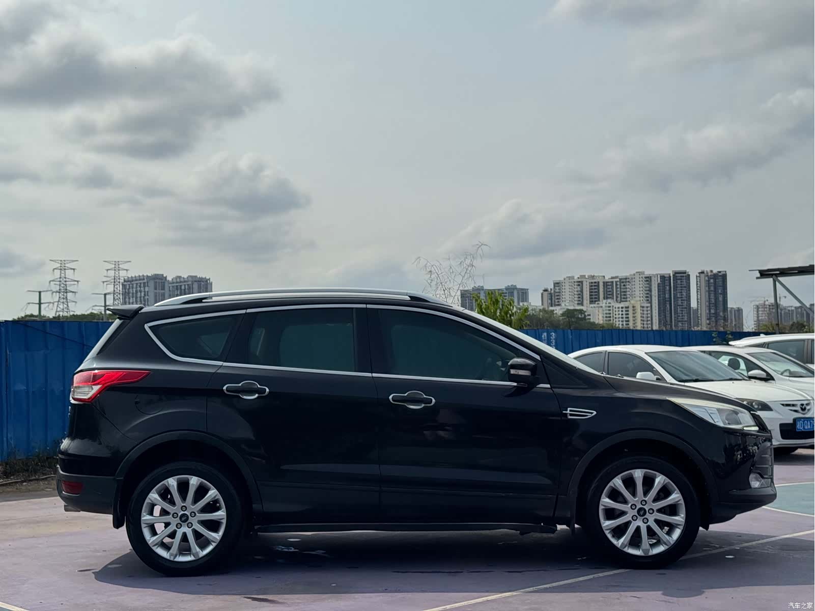 Ford Kuga, 2014 4