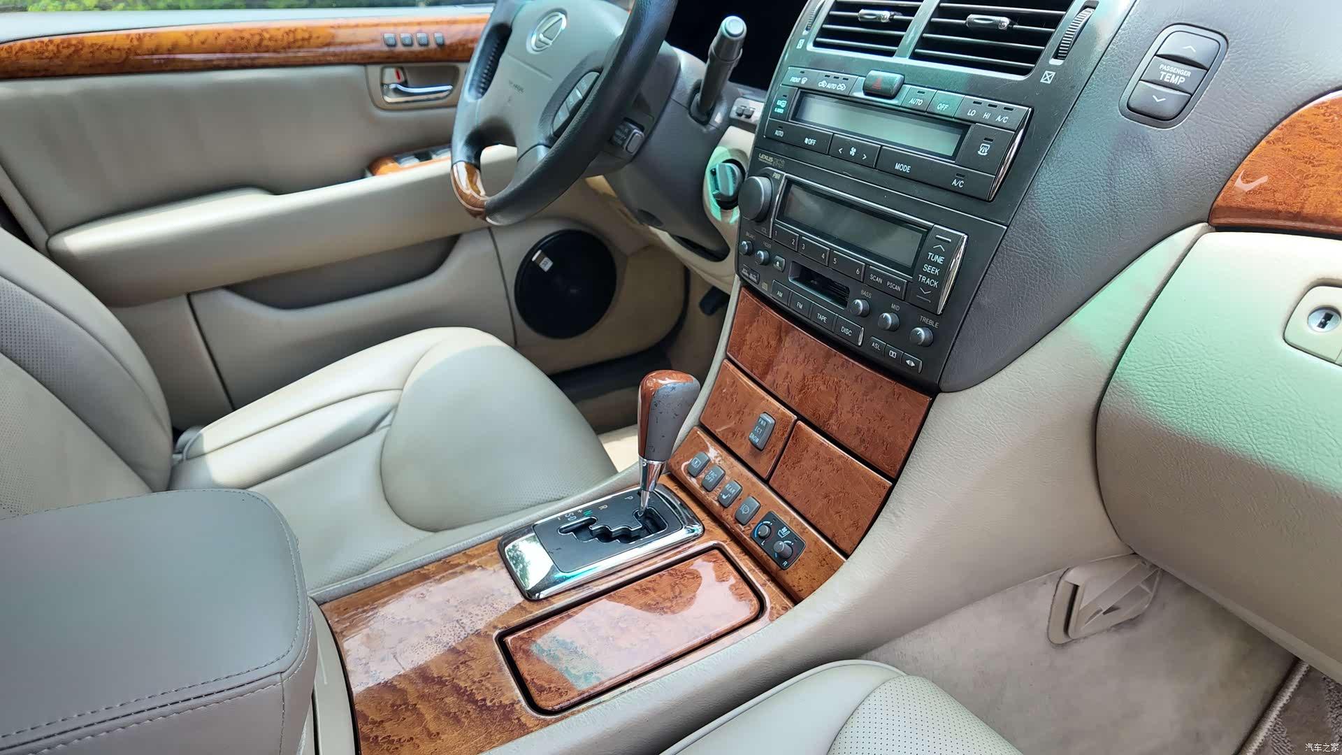 Lexus LS, 2005 45