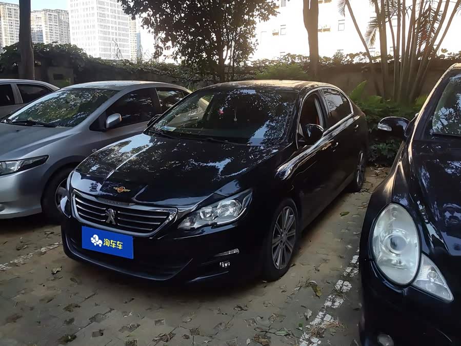 Peugeot 408