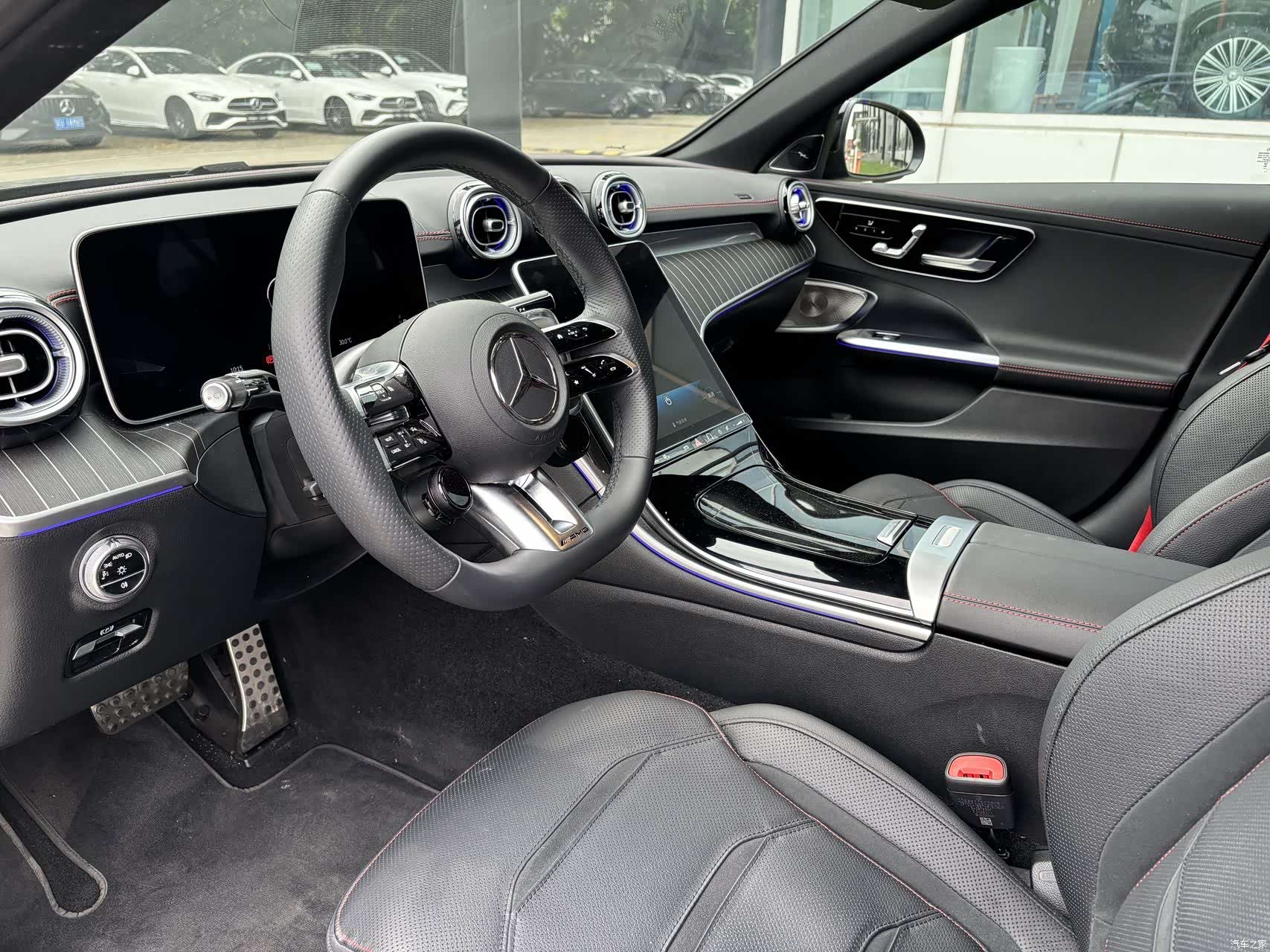 Mercedes-Benz C-Class, 2025 4