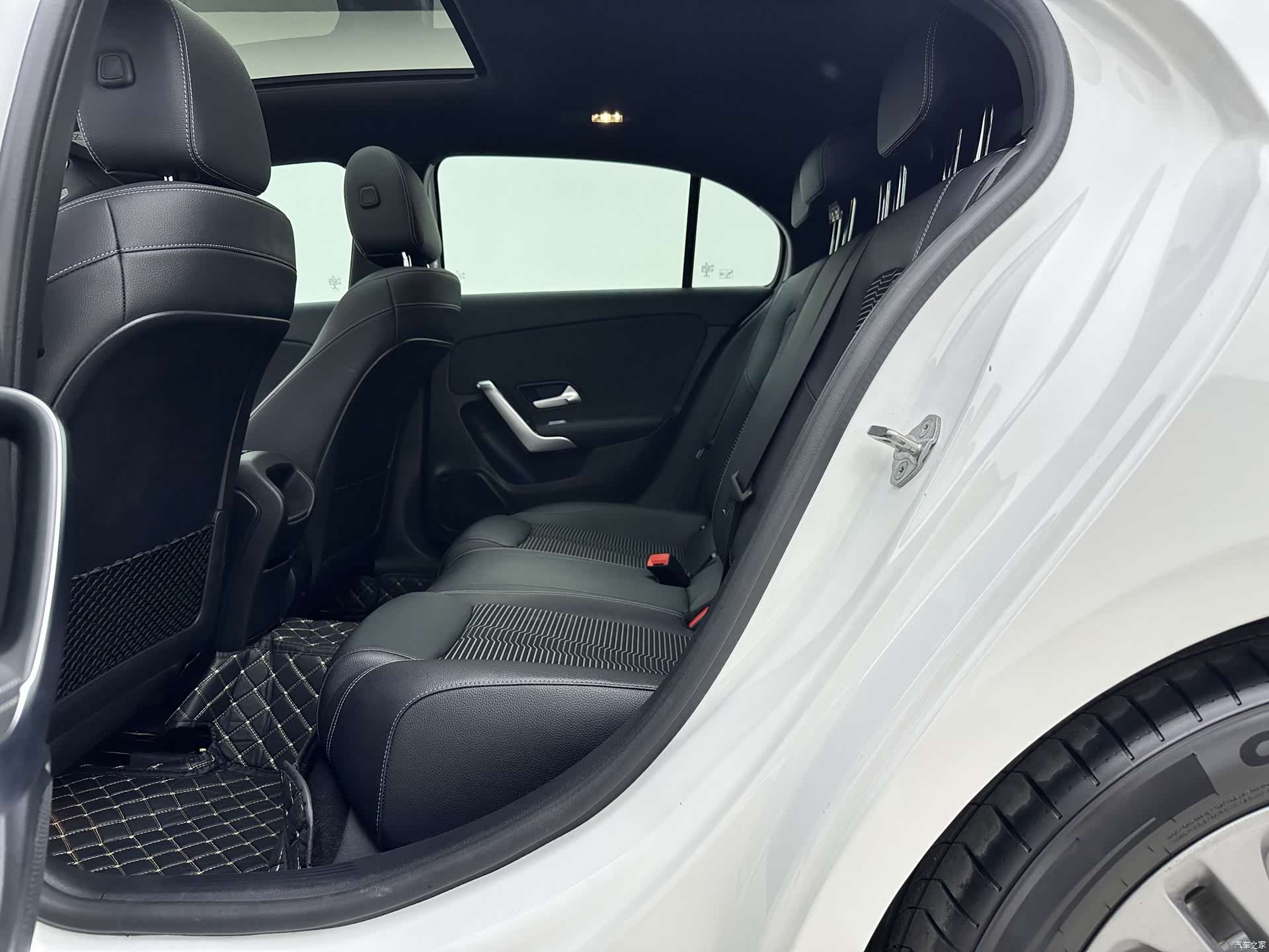 Mercedes-Benz A-Class, 2020 7