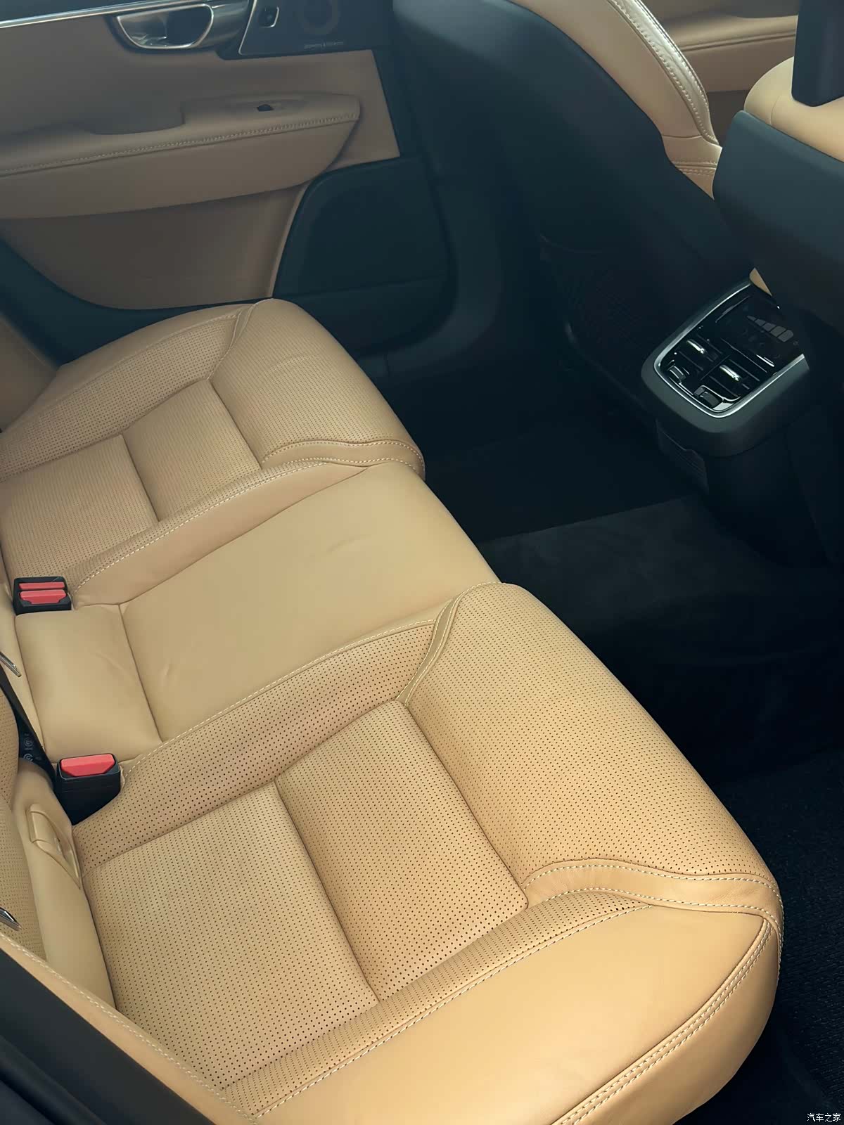 Volvo V90, 2017 11