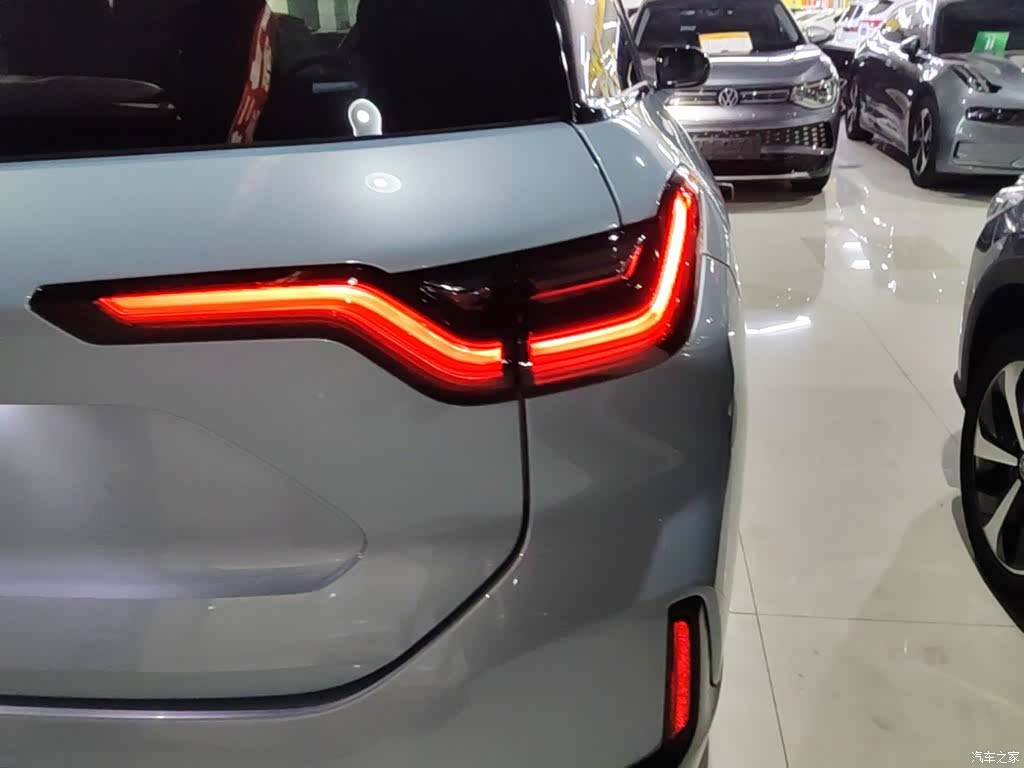 NIO ES6, 2022 8