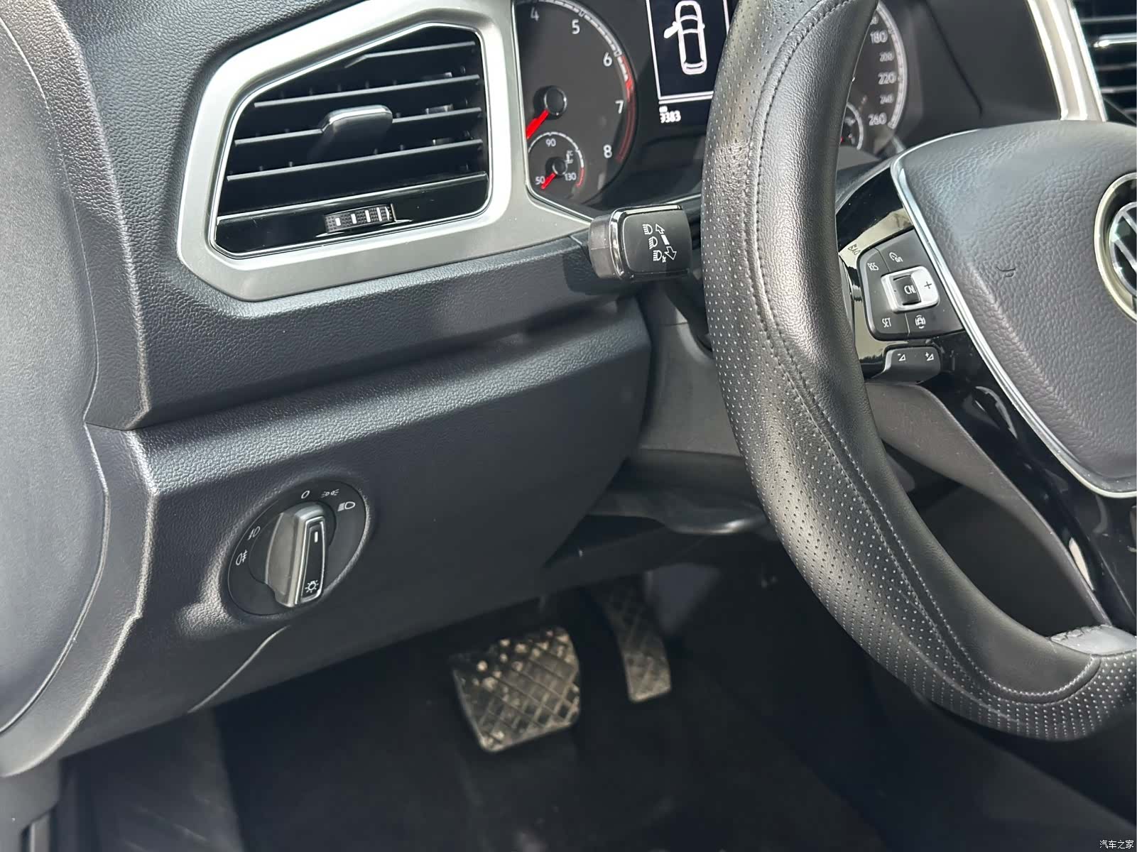 Volkswagen T-ROC, 2022 19