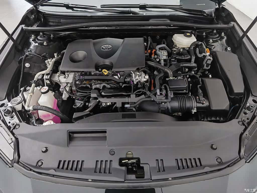 Toyota Camry, 2024 6