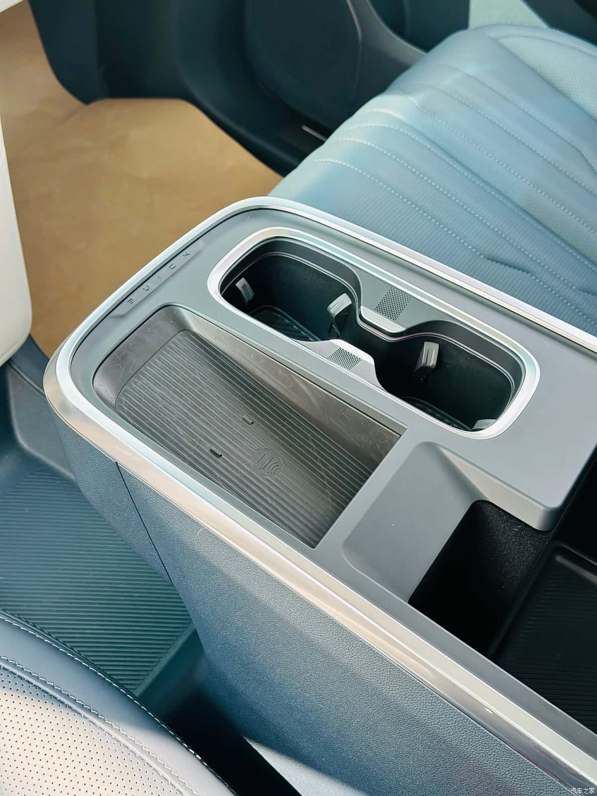 Buick Century, 2025 17
