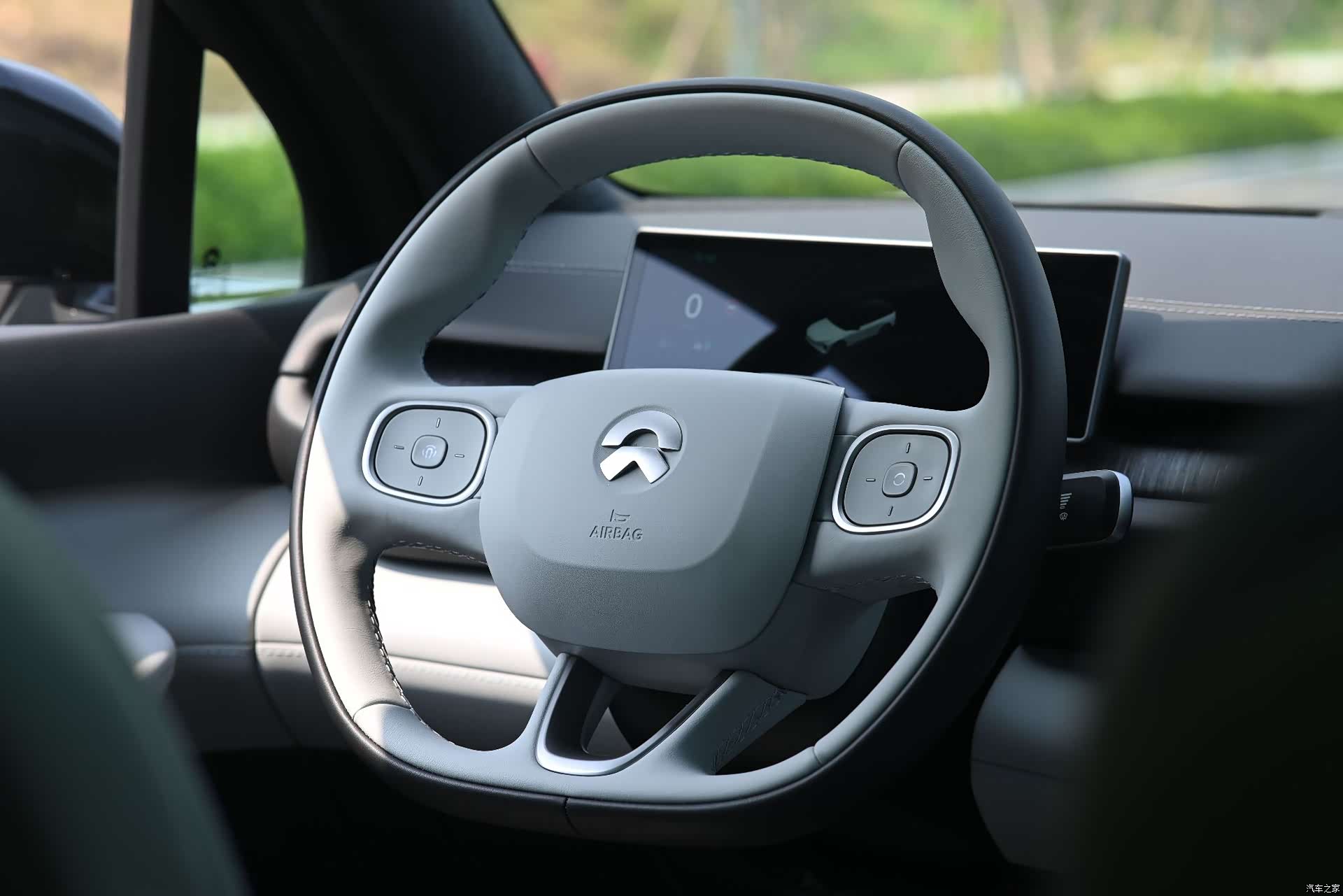 NIO ES6, 2025 8
