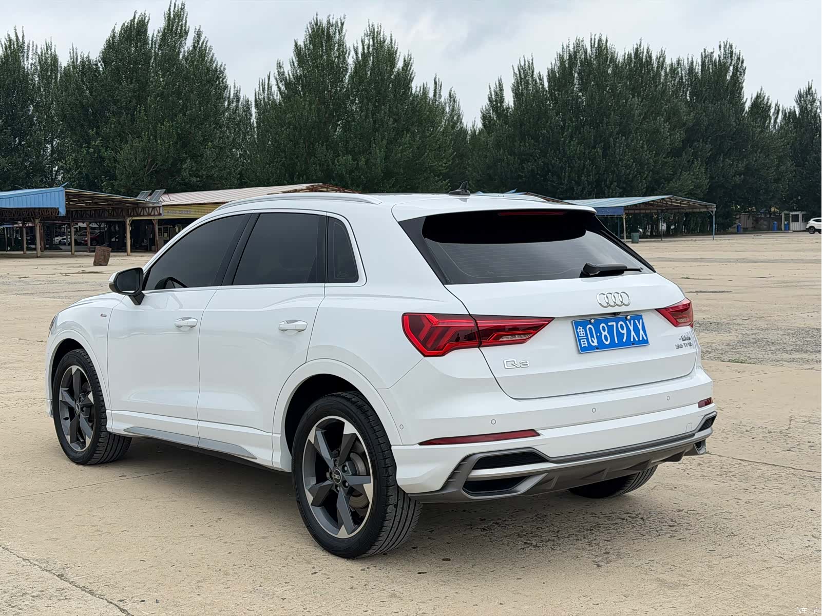 Audi Q3, 2022 все фото