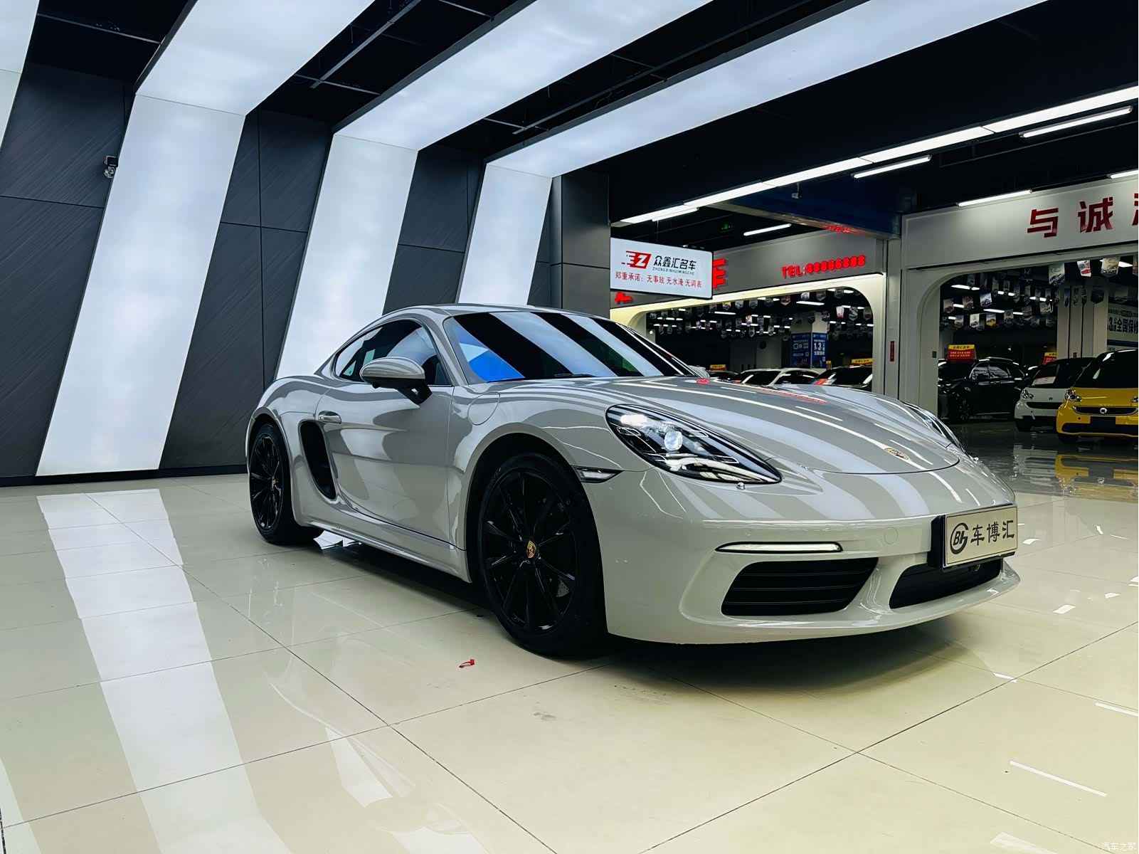 Porsche Cayman, 2017 3
