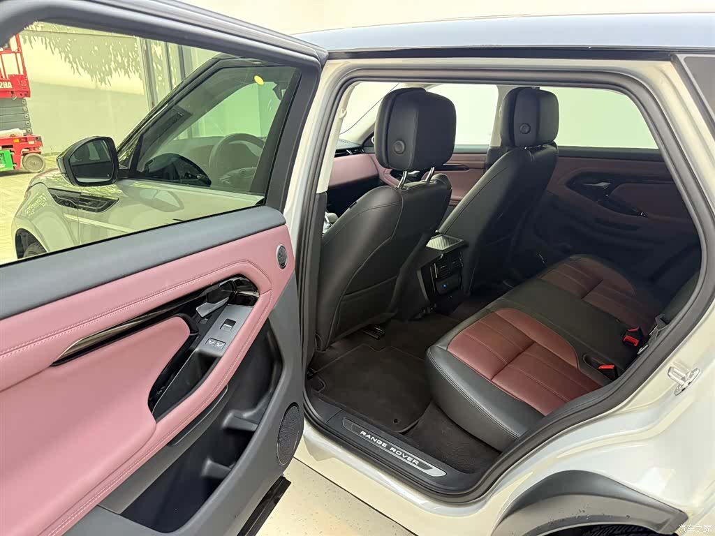 Land Rover Range Rover, 2024 16