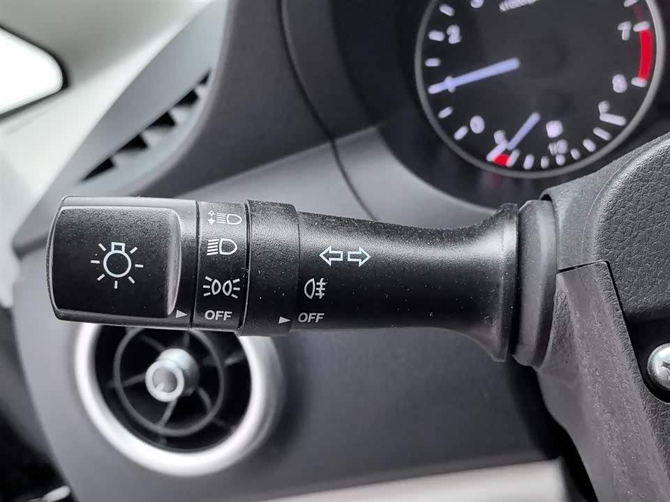 JAC Refine Ruifeng M3