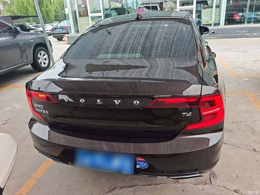 Volvo S90, 2018 6