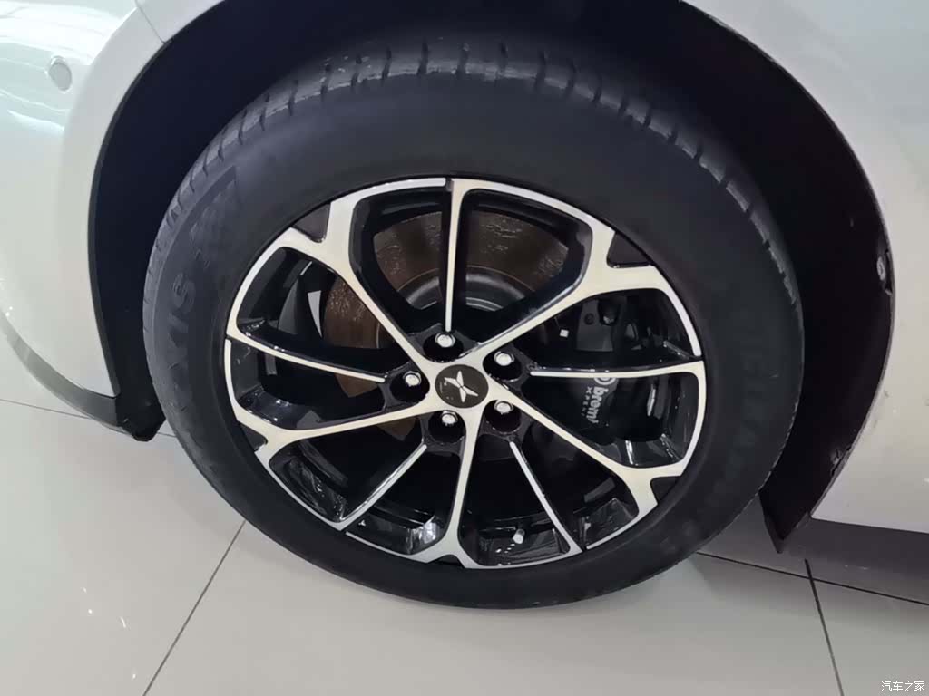 Xpeng P7, 2021 23