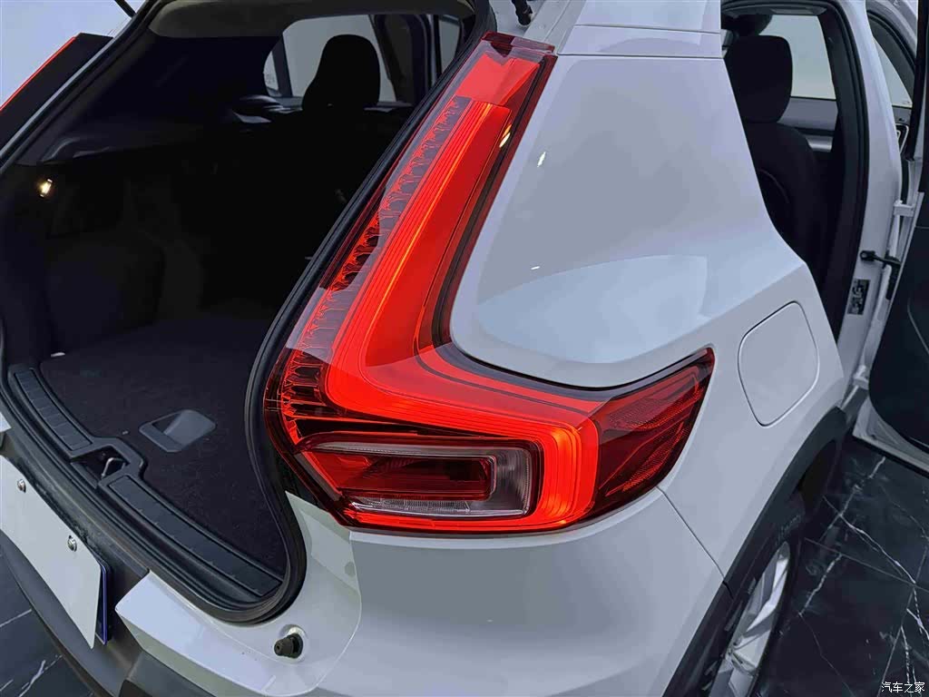 Volvo XC40, 2022 21