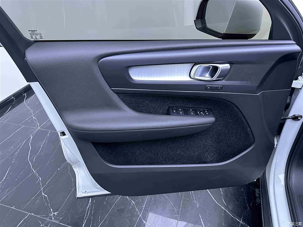 Volvo XC40, 2022 16