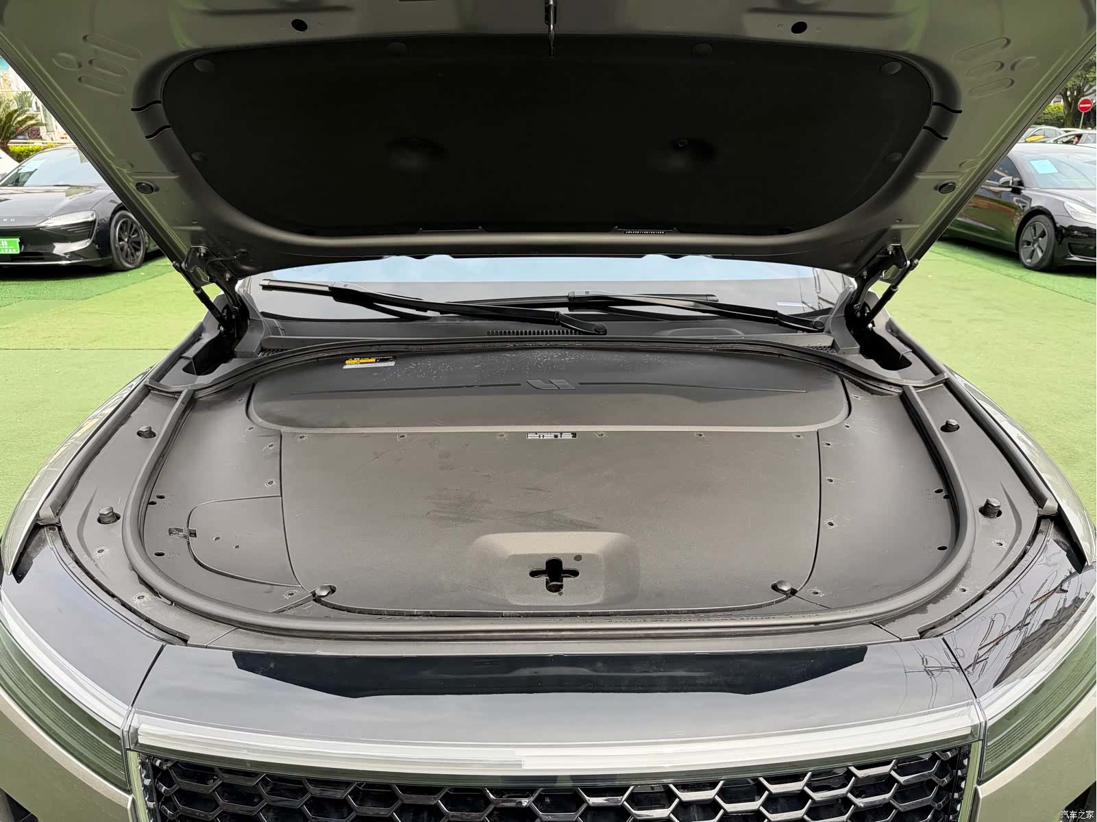 Li Auto ONE, 2023 19