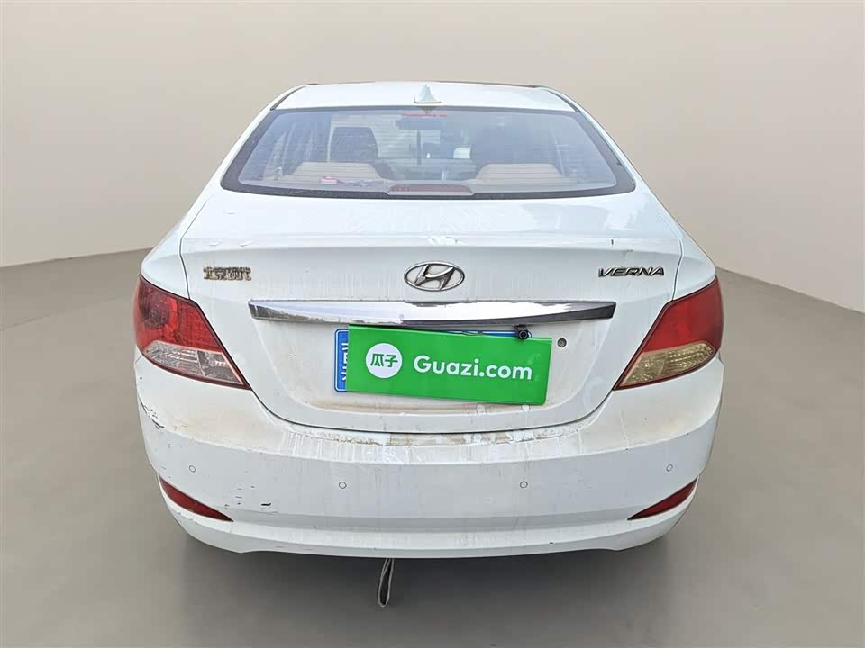Hyundai Rena