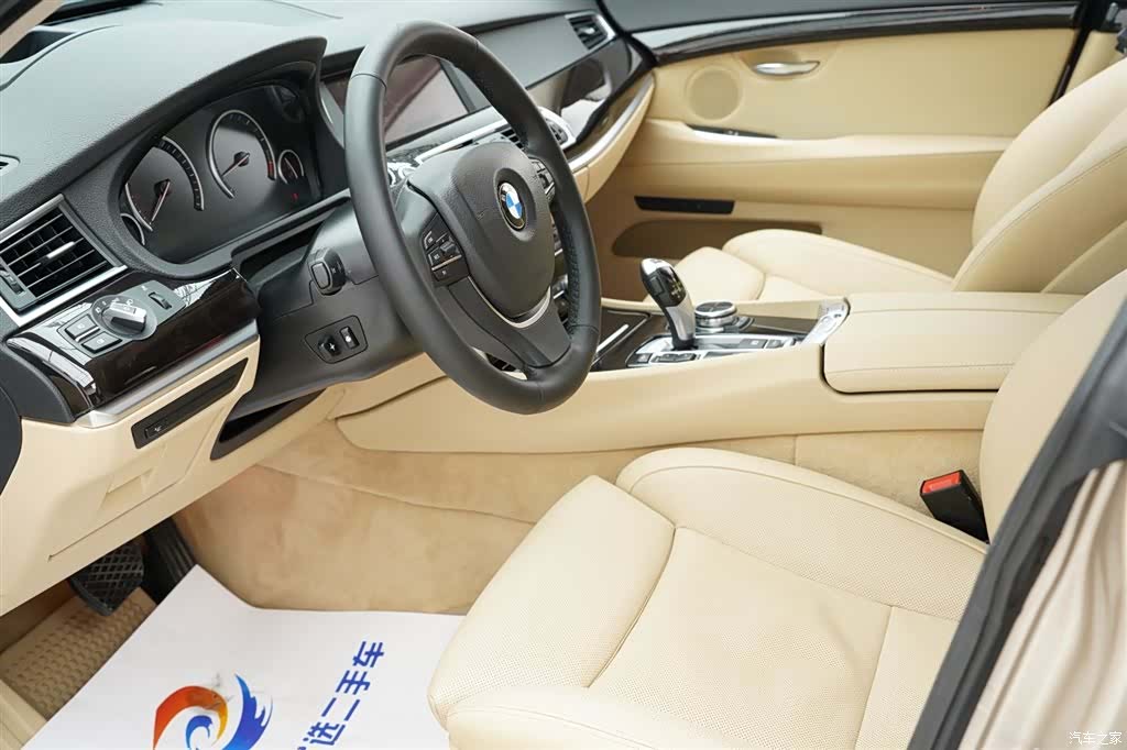 BMW 5 Series, 2015 все фото