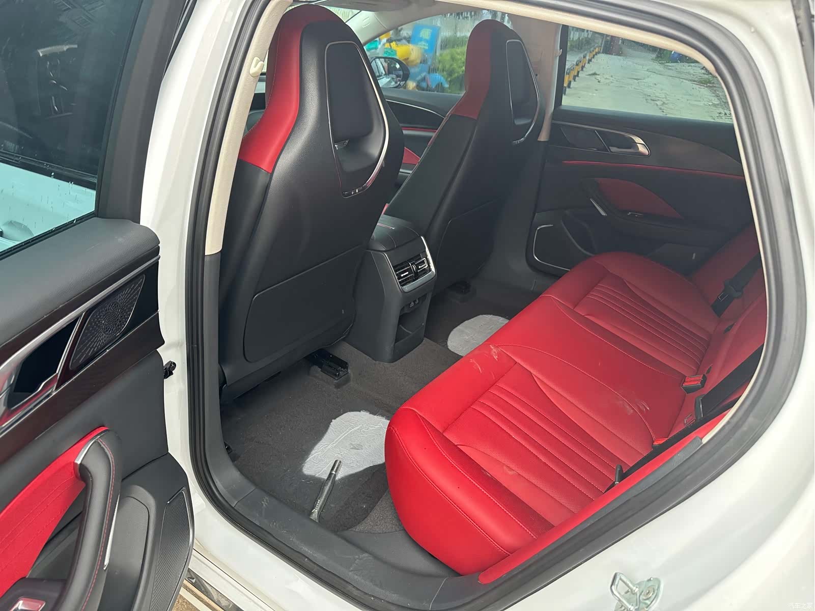 Hongqi H6, 2025 6