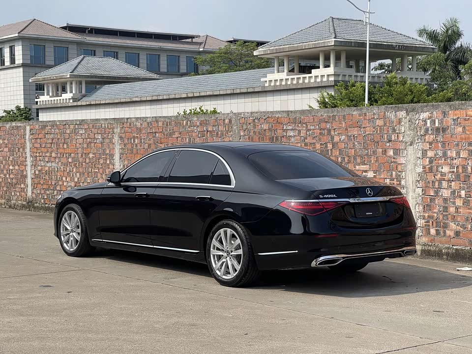 Mercedes-Benz S-class