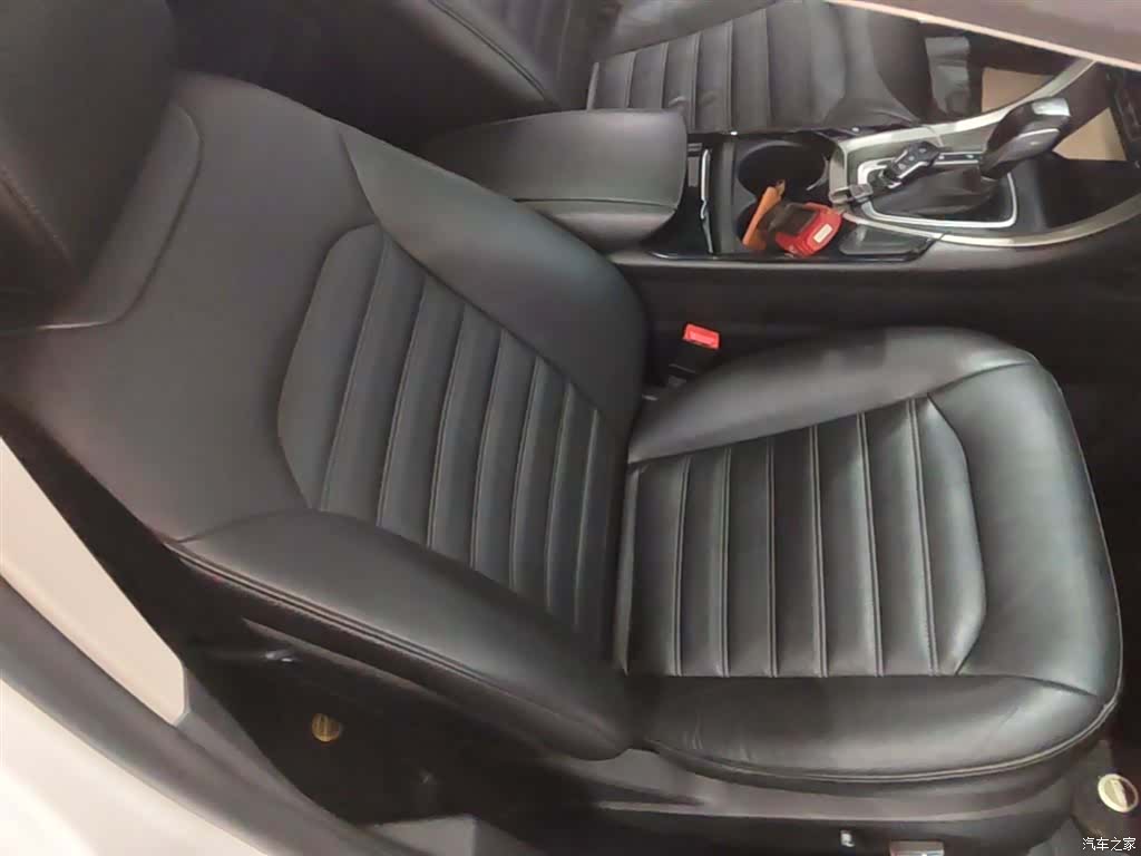Ford Mondeo, 2016 24