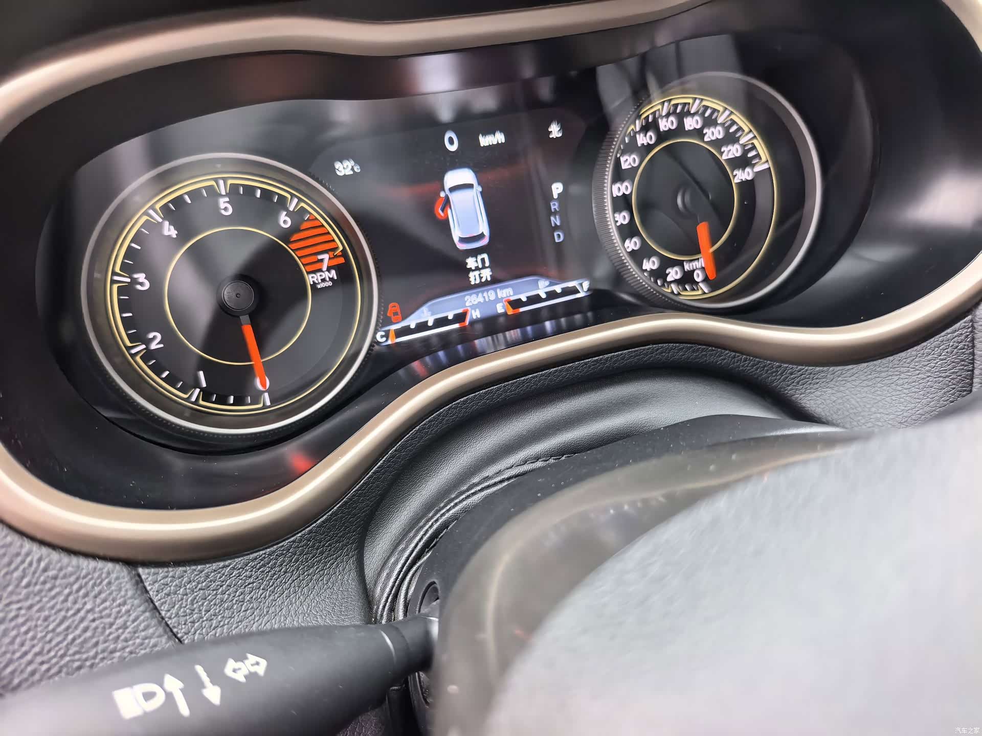 Jeep Cherokee, 2018 17