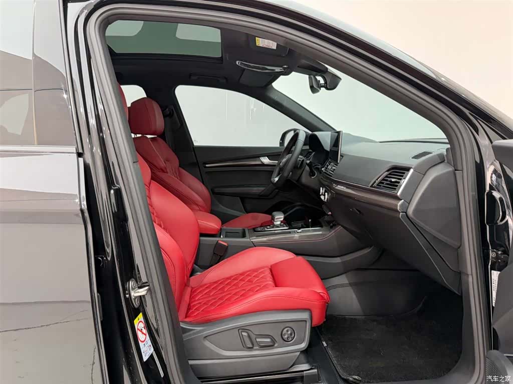 Audi Q5, 2022 19