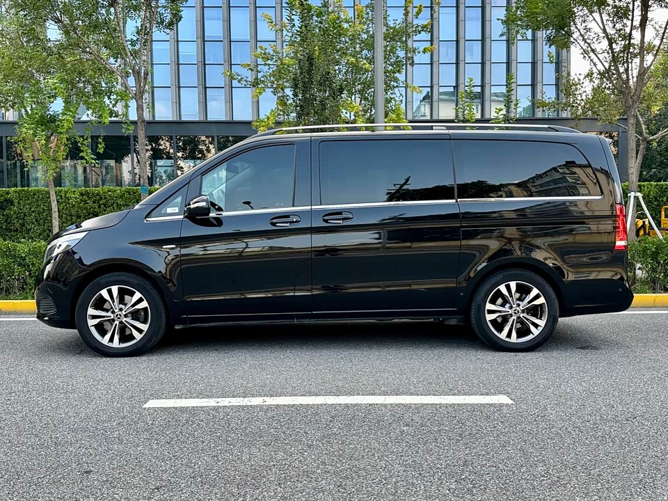 Mercedes-Benz V-class Mercedes-Benz V-class