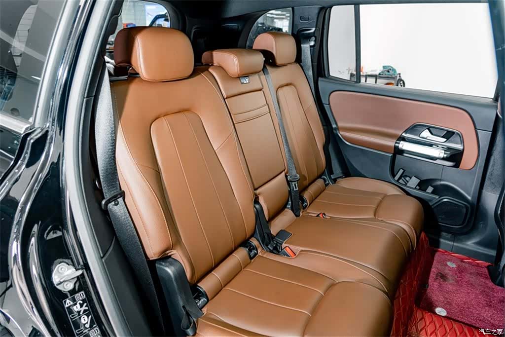 Mercedes-Benz GLB, 2023 21