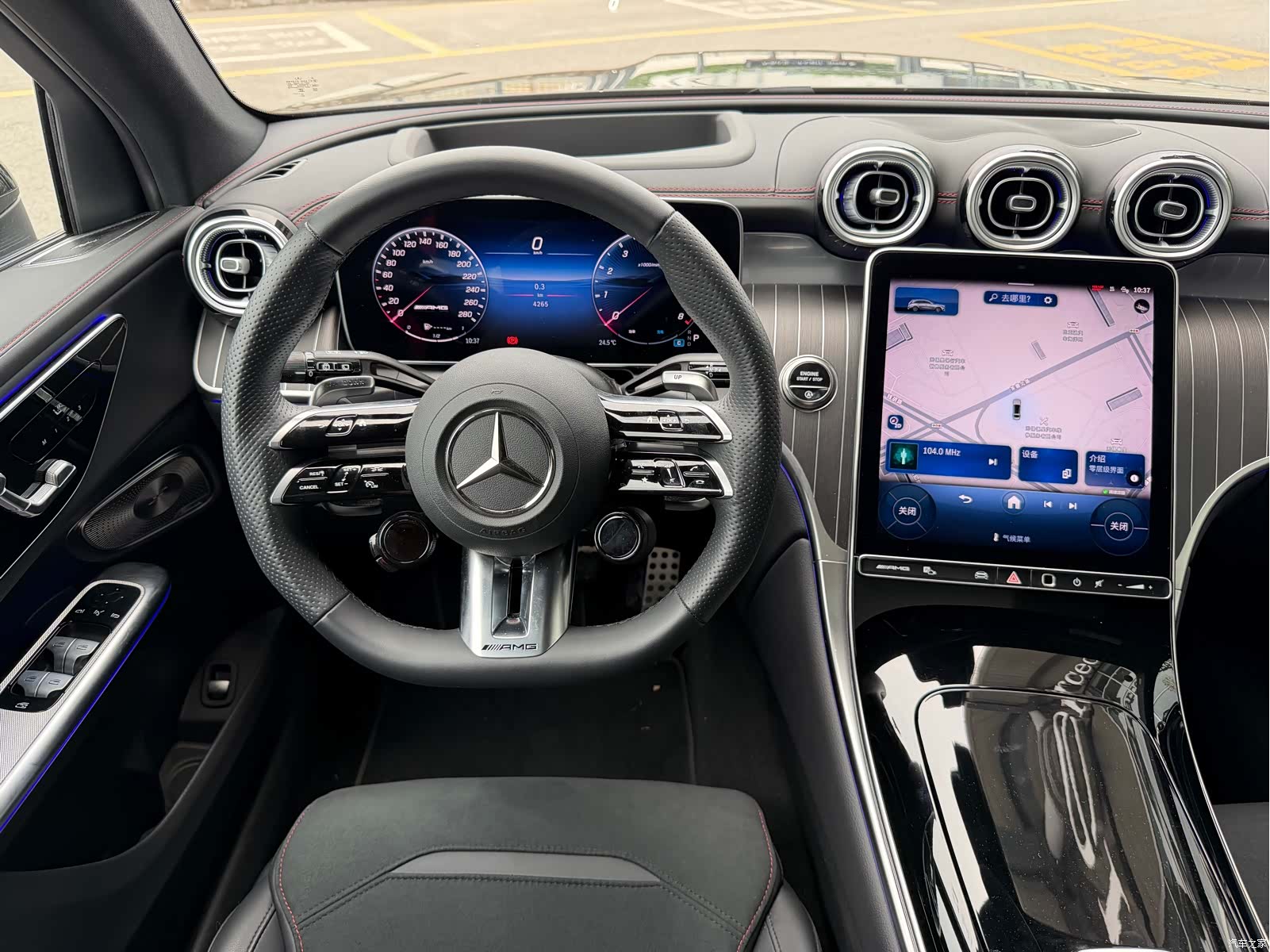 Mercedes-Benz GLC, 2025 21