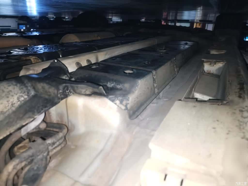 Toyota Camry, 2016 18