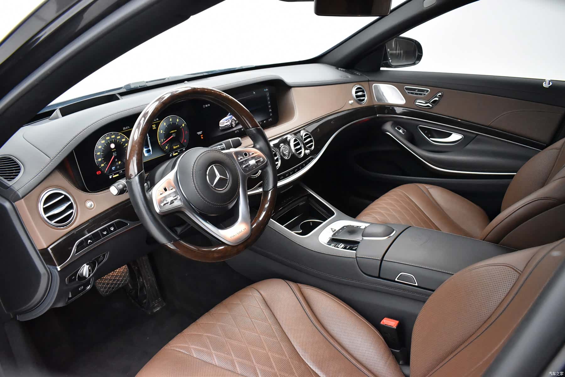 Maybach S-Class, 2019 7