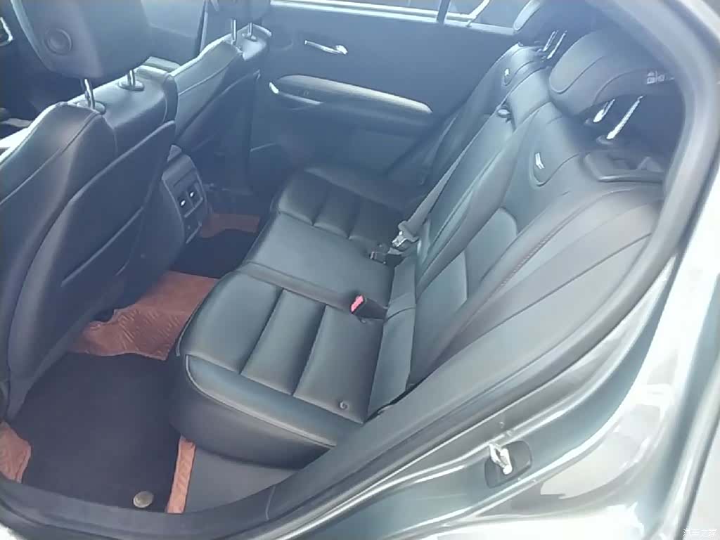 Cadillac XT4, 2019 17