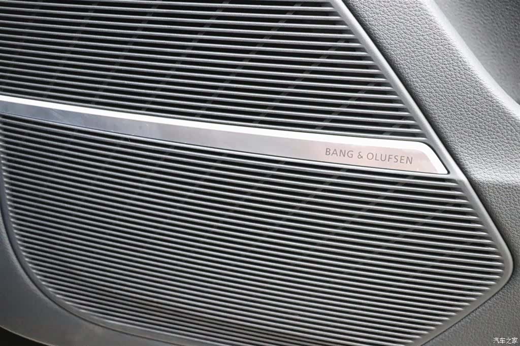 Audi Q7, 2023 12