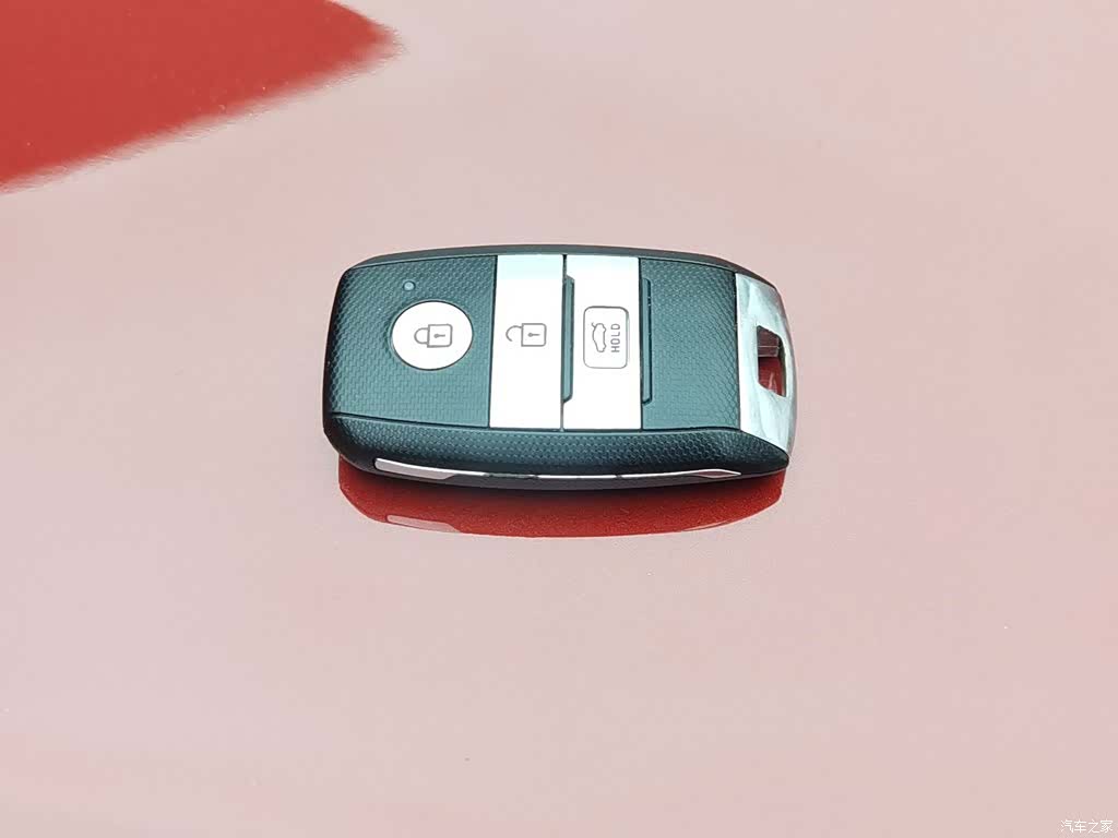 Kia KX, 2019 19
