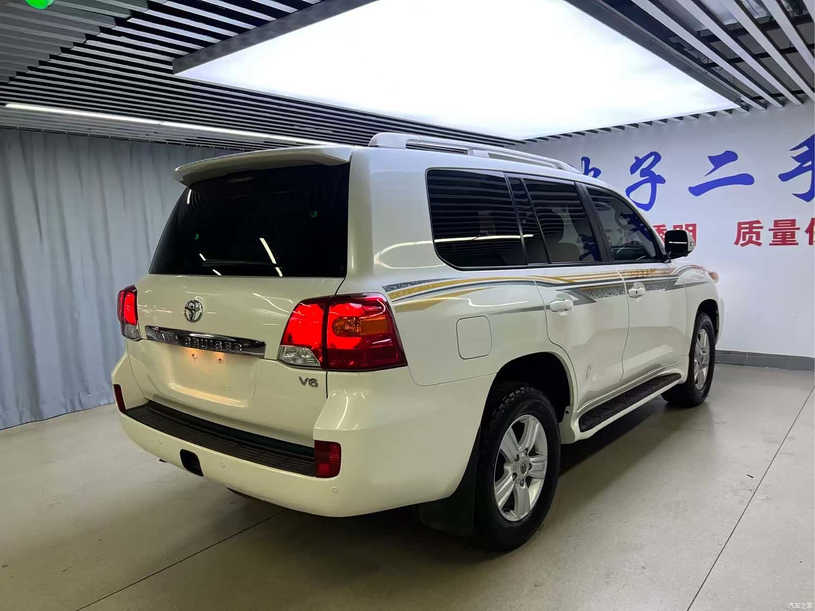 Toyota Land Cruiser, 2015 18