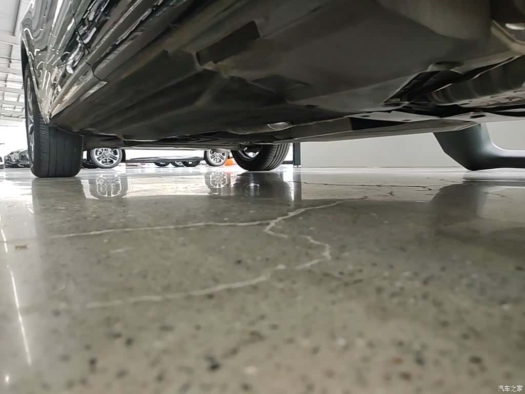 Audi Q5L, 2024 22