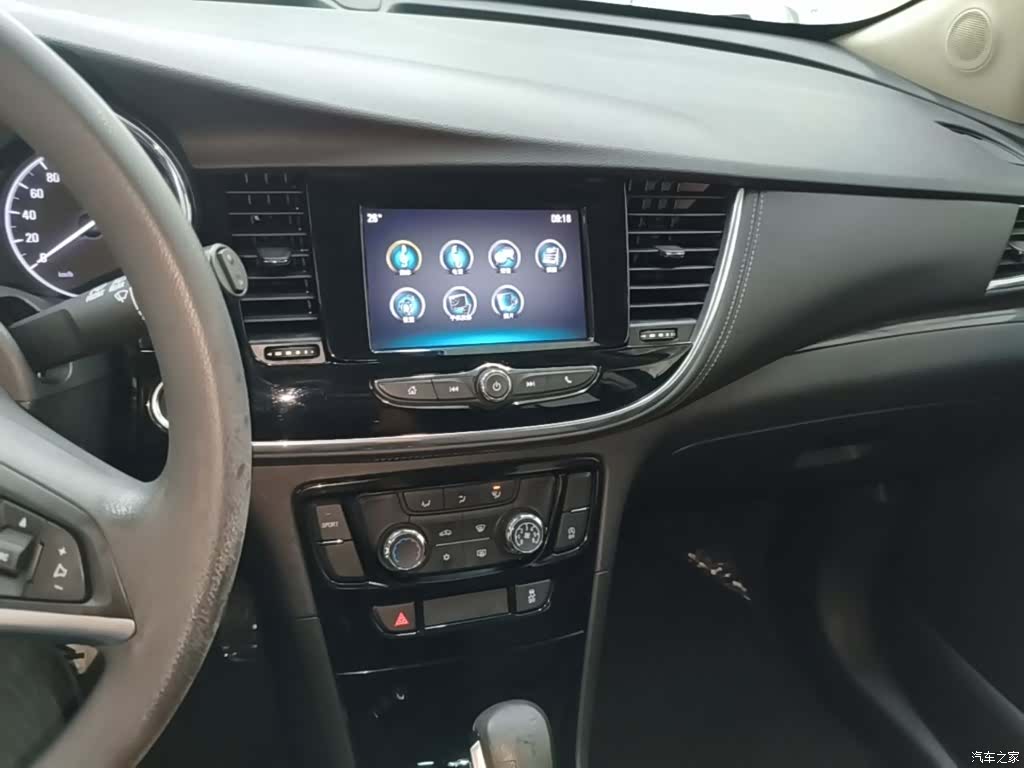 Buick Encore, 2018 13