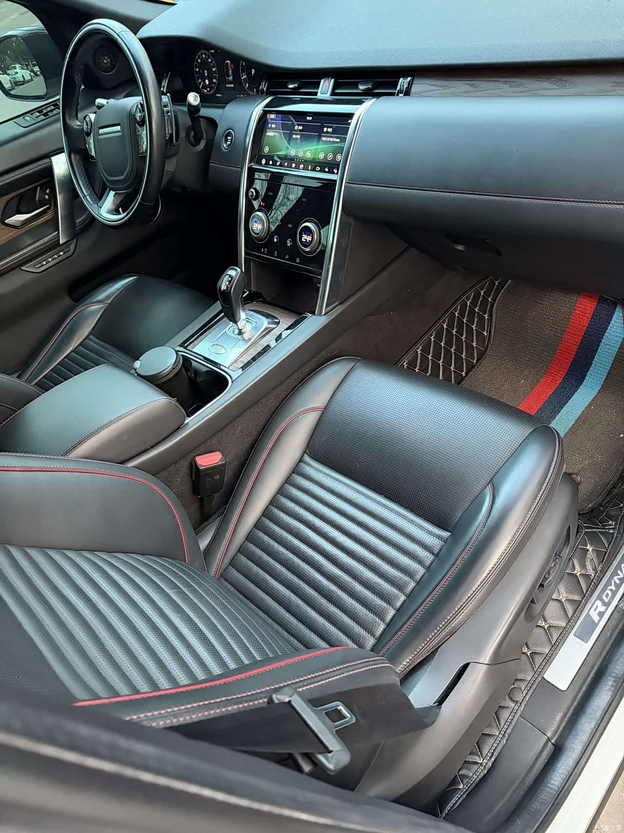 Land Rover Discovery, 2020 все фото