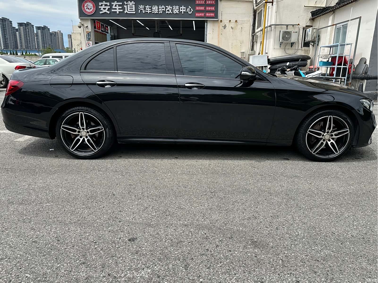 Mercedes-Benz E-Class, 2017 12