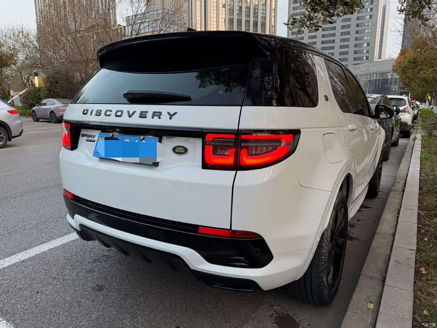 Land Rover Discovery, 2020 13