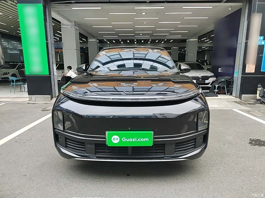 Li Auto L9, 2024 3