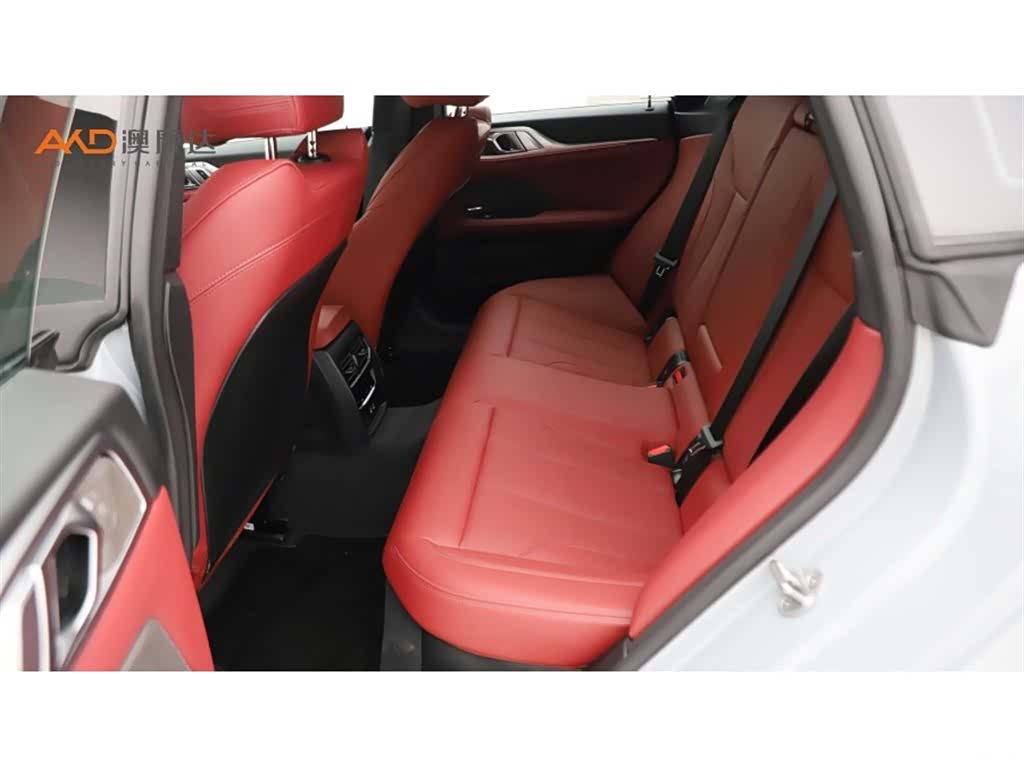 BMW 430i 2.0T 24 Gran, 2025 7