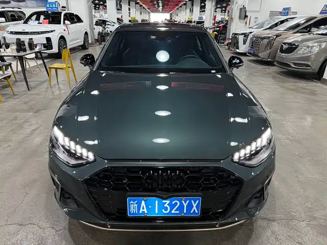 Audi A4L 2024 — купить из Китая под заказ